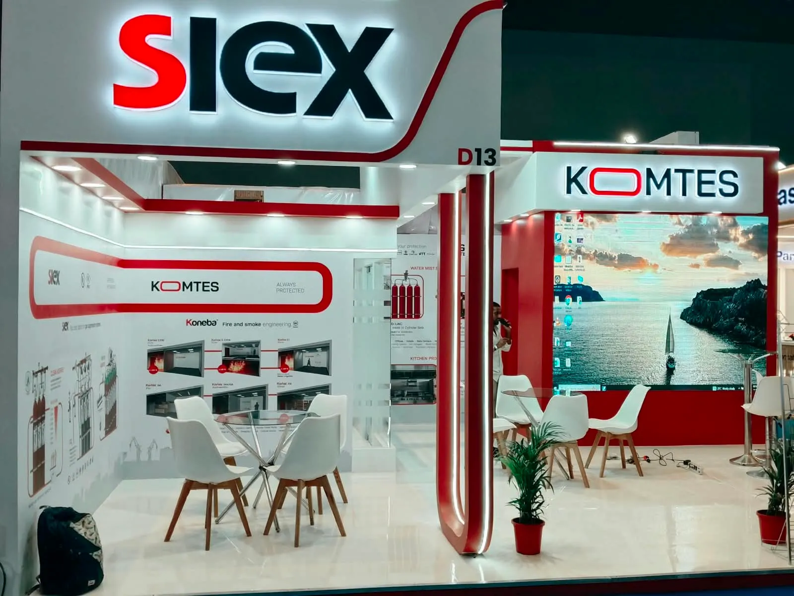 KOMTES (Spain) exhibition stall at FSIE 2026