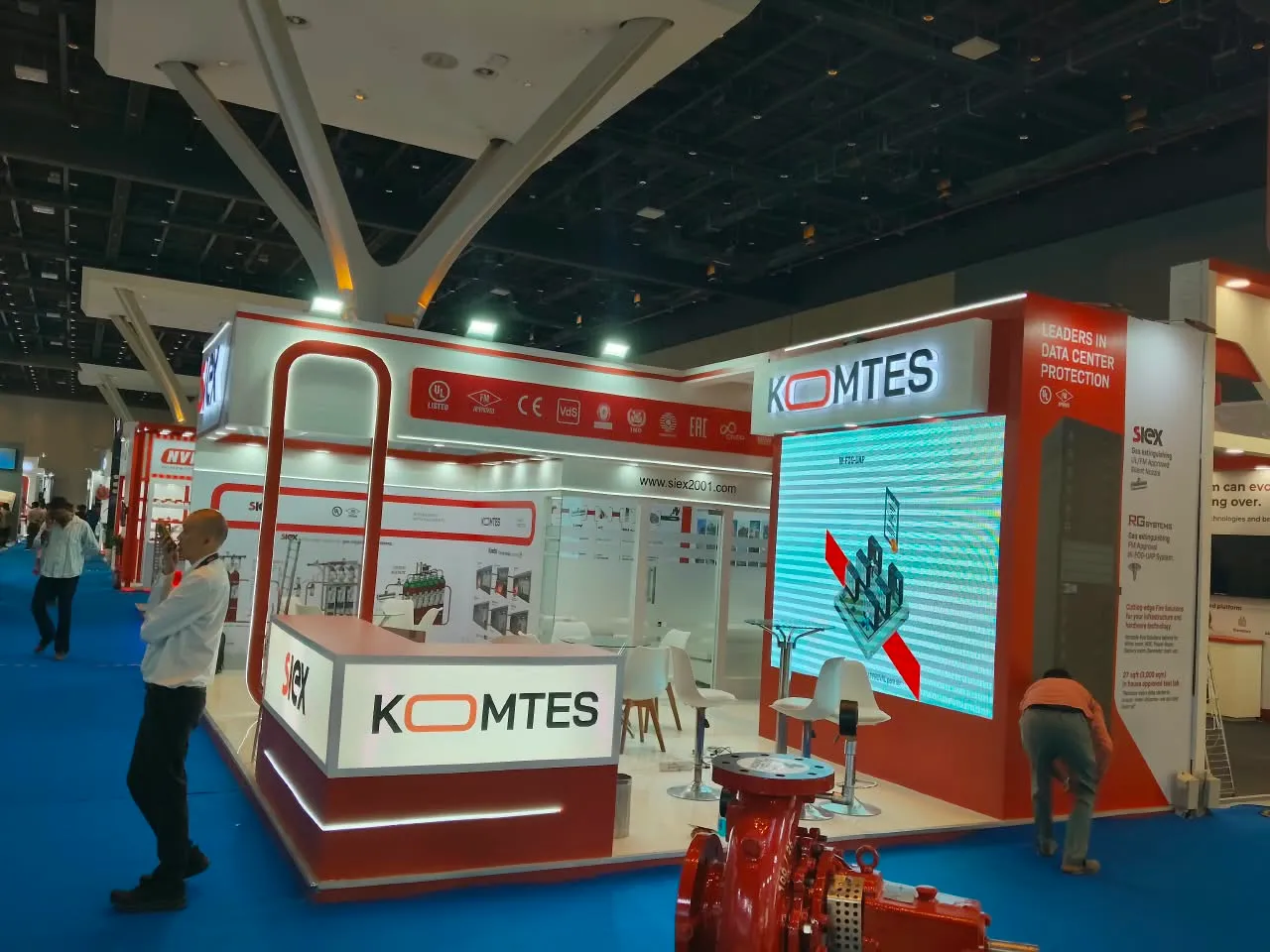 KOMTES (Spain) exhibition stall — view 4